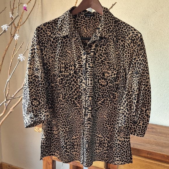 Leopard Print Button Down Blouse - Picture 7 of 9